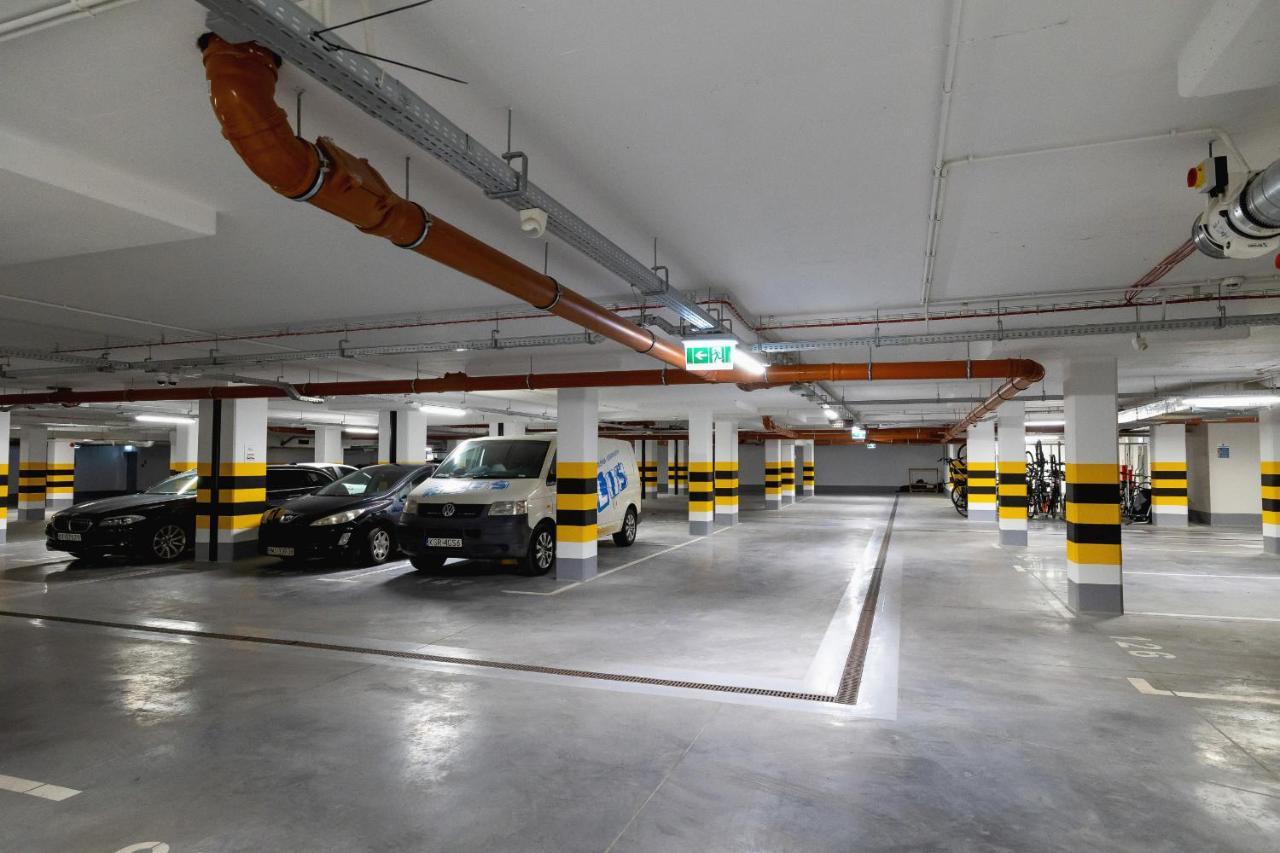Modern Apartment Podgorze With Parking By Noclegi Renters Kraków Exteriör bild